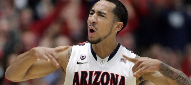 Mtn. View product Lavender filling up the hoop for UA Wildcats
