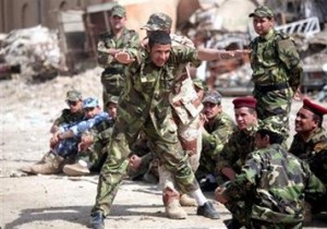 Iraqi forces get on-the-job training 