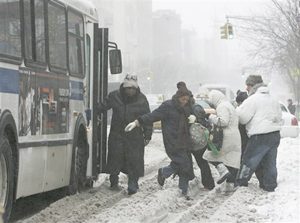 Valentine's Day blizzard freezes Northeast 