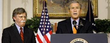 Bush appoints Bolton, bypassing Senate 