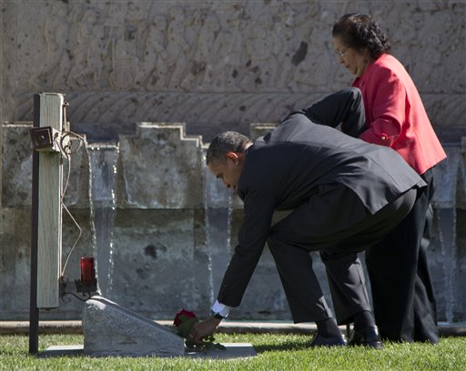 Barack Obama, Helen F. Chavez
