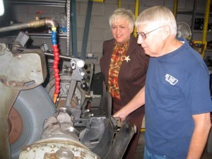 Crankshaft grinder Larry Heebner