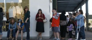 SanTan Village mall opens to thousands 