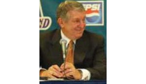 Colangelo interested in buying Chicago Cubs 