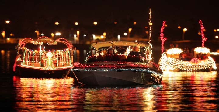 Fantasy of Lights Boat Parade