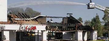 Mesa blaze destroys strip mall 