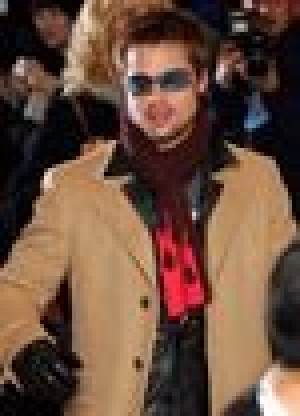 Pitt, DeNiro joining tsunami TV benefit 