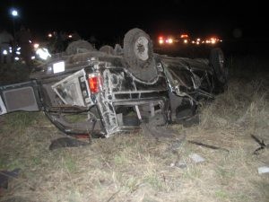 10 people killed in vehicle rollover 