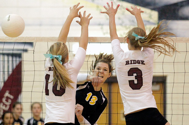 sc.gilbert-vs-mtn-ridge-03.nc.110112.jpg