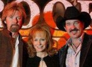 Brooks & Dunn win at country music awards 
