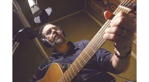 Fountain Hills physician turns chemotherapy into healing music 