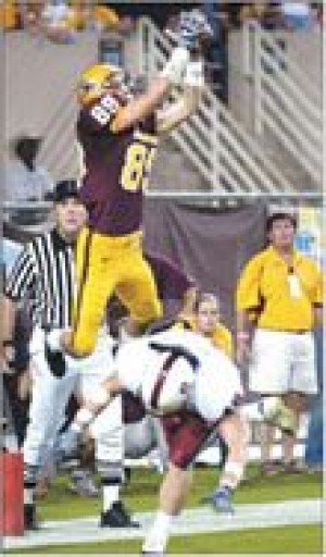 Walter leads Sun Devils past Stanford, 34-31 