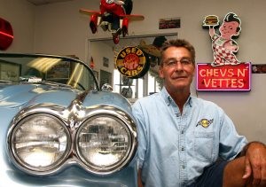 Tempe dealership caters to cult of Corvette 