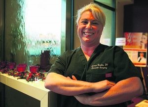 Cosmetic surgeon offers 'layaway plan' 