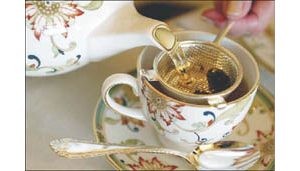 Afternoon tea, England’s elegant diversion, catches on in East Valley 