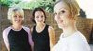 Family rallies for moms 
