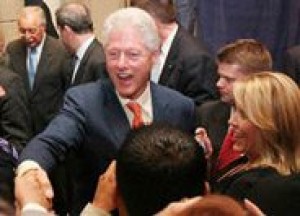 Bill Clinton in the Valley to support Pederson 