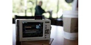 Kodak ships computer-free wireless camera 