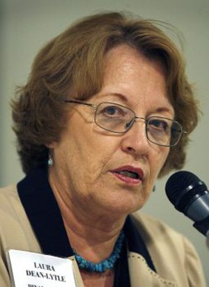 Pinal sheriff calls for recorder to resign 