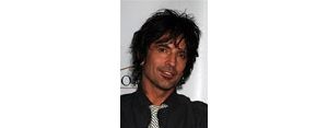 Tommy Lee injured during concert 