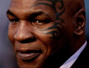 No charges for Tyson in scuffle with photographer 