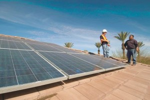 Regulators OK APS solar expansion projects 