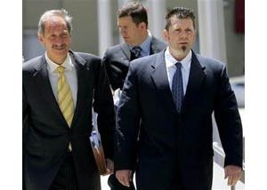 Bonds' trainer held for not testifying 
