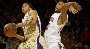 Horne leads Arizona over No. 24 Washington 