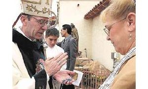 New Catholic bishop pays visit to Mesa church 