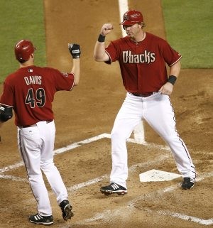 Dunn's first Arizona homer powers Diamondbacks 