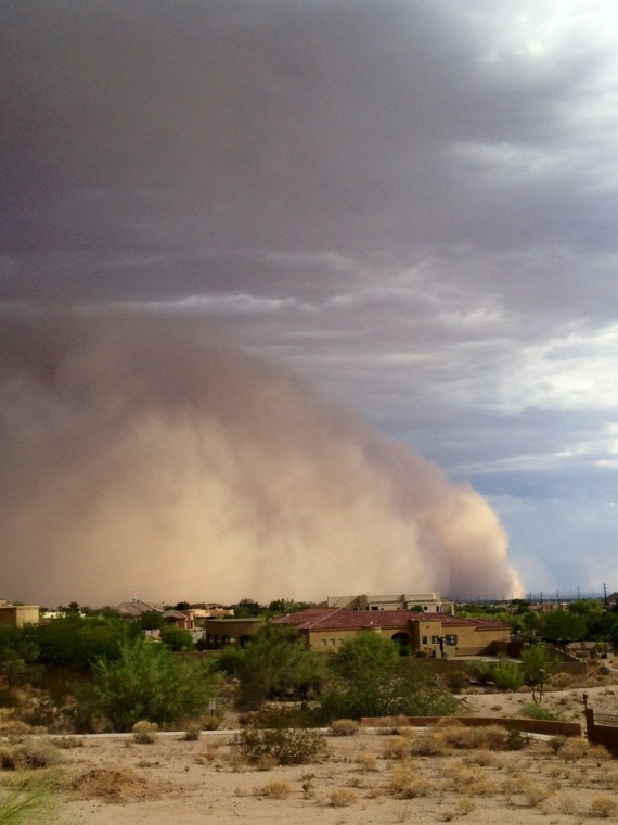 Dust Storm -- Las Sendas