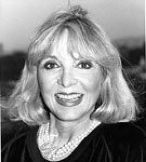 'My Three Sons' actress Beverly Garland dies at 82 