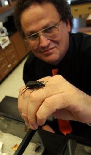 ASU institute focuses on new species' discovery 