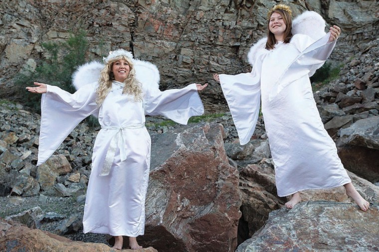 afn.holly.112410.nativity6.jpg