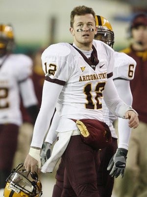 Carpenter’s solid game offset by red zone struggles 
