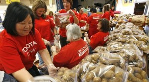 Big turnout expected for holiday food giveaway 