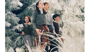 Review: 'Narnia' could use sharper teeth 