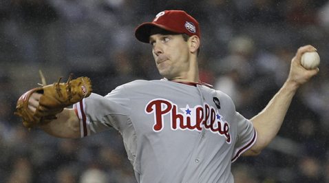 Lee, Phils top Yanks in World Series opener 
