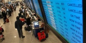 FAA glitch causes widespread air travel delays 
