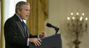 Bush signs U.S.-Mexico border fence bill 