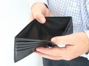 Ariz. personal income not keeping pace with national trends
