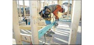 Hispanic workers learning more about job safety 