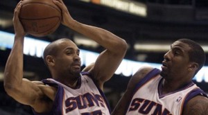 Foye's late basket lifts Timberwolves past Suns 