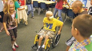 Dyed hair, shaved heads for boy with cancer 