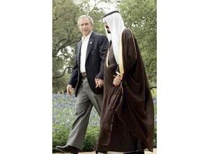 Bush urges Saudis to boost oil production 