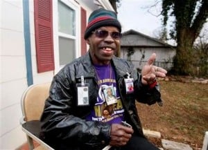 Civil rights vet now Web singing sensation 