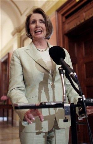 Pelosi: CIA misled her on waterboarding 
