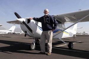 Scottsdale councilman lands plane without gear 