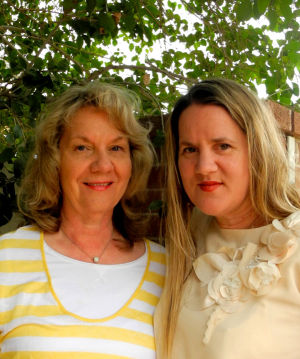 Sarah Hinze, Laura Lofgreen