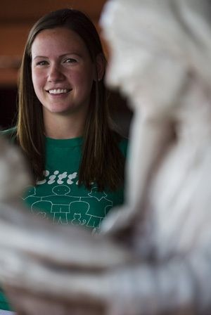 Tempe woman to trace Mother Teresa's path of service 